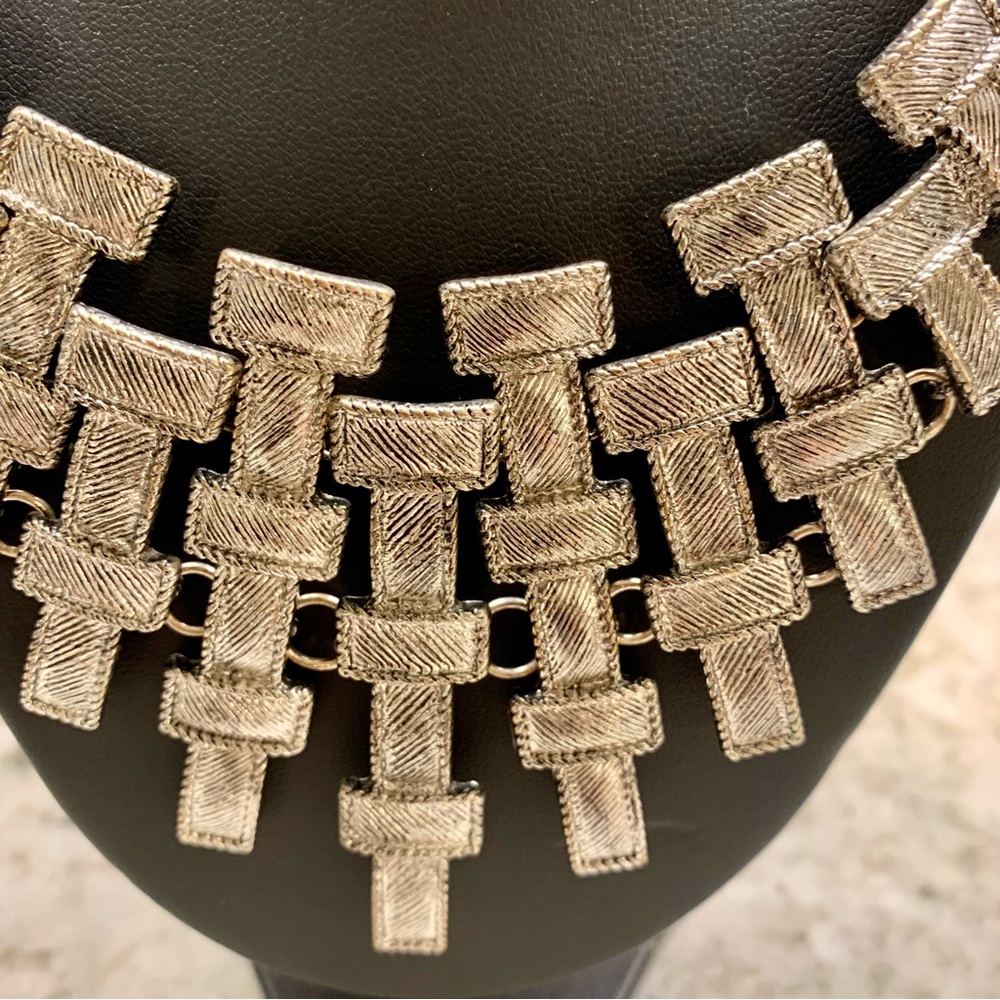 Silver Contemporary Statement Necklace - image 2